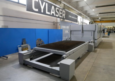 Sistema taglio laser fibra usato CY2D HL3015 Cy-laser